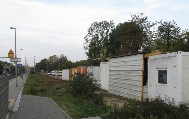 Nördlich der Bahnsteige